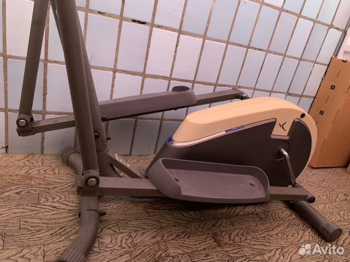 Эллиптический тренажер