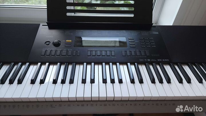 Синтезатор Casio WK-240