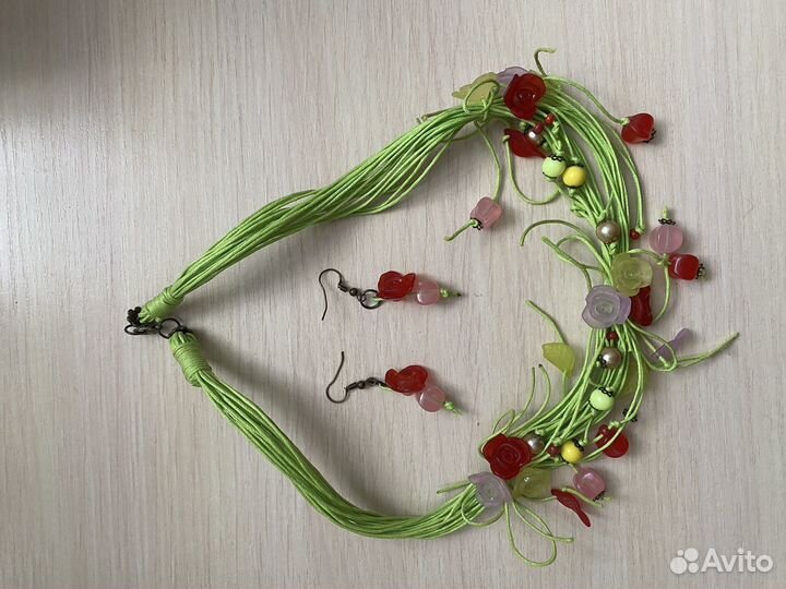 Бижутерия и серьги