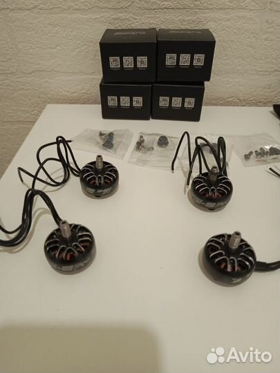 Мотор для квадрокоптера xing E PRO 2306 2450KV