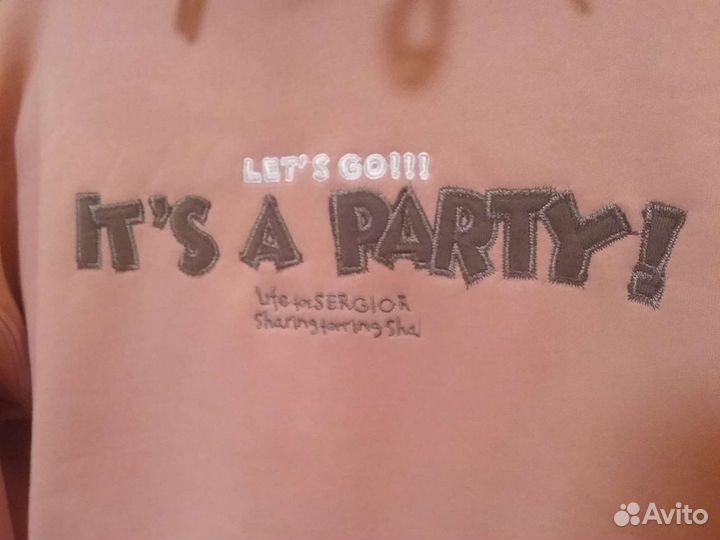 Костюм спортивный