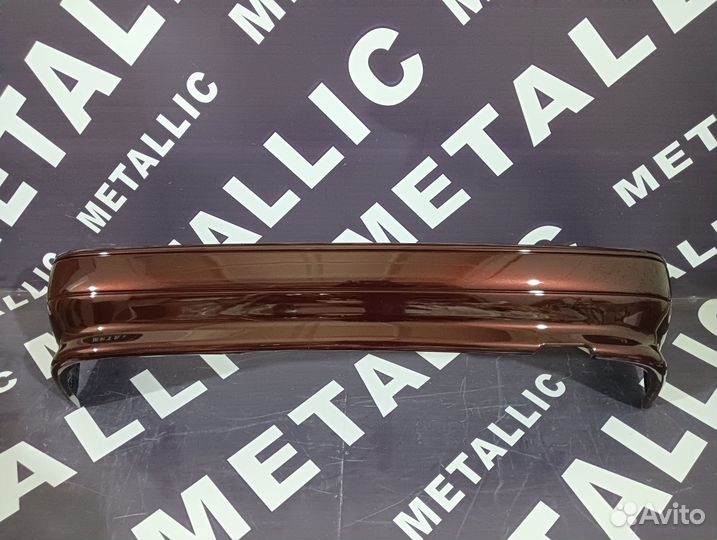 Задний бампер на Ваз 2113 окрашен.в цвет новый