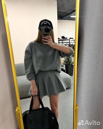 Костюм юбка и свитшот