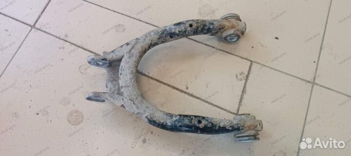 Рычаг задний правый верхний Audi A6 4B/C5 1997