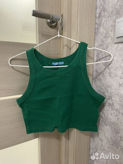 Укороченный топ