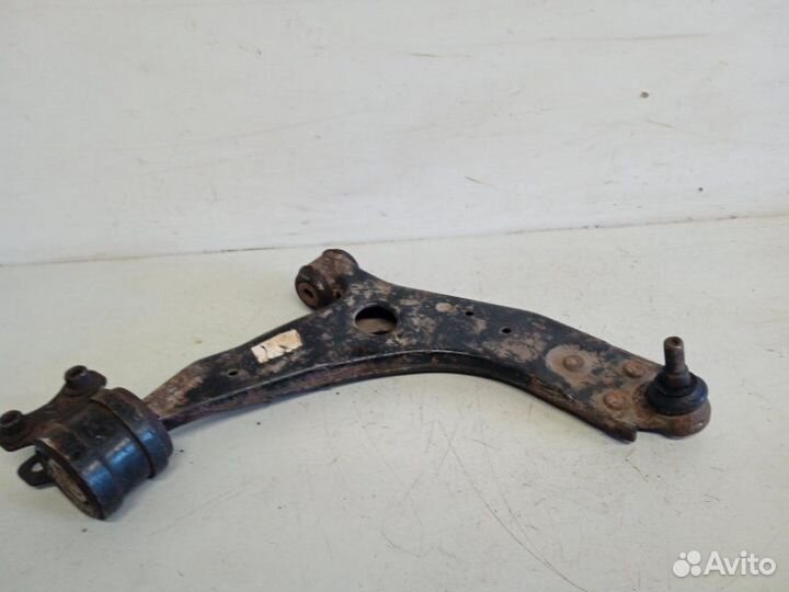 Рычаг передний правый Ford Focus 2 2005-2011