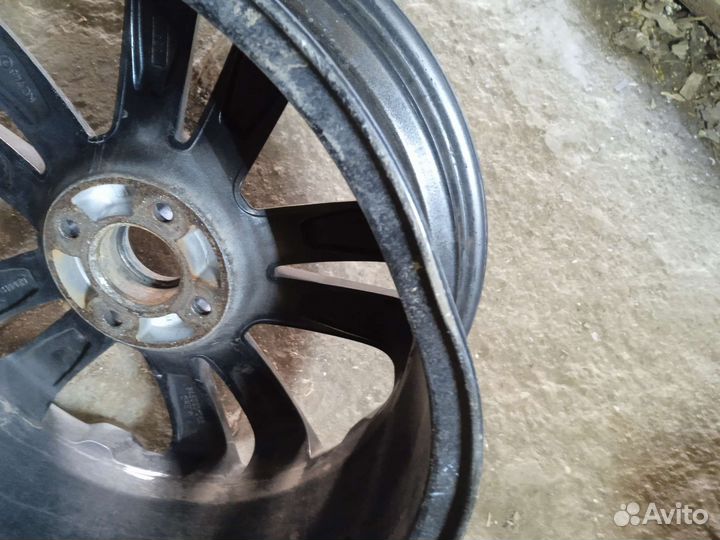 Диск колеса литой LADA Vesta SW Cross R17 дефект
