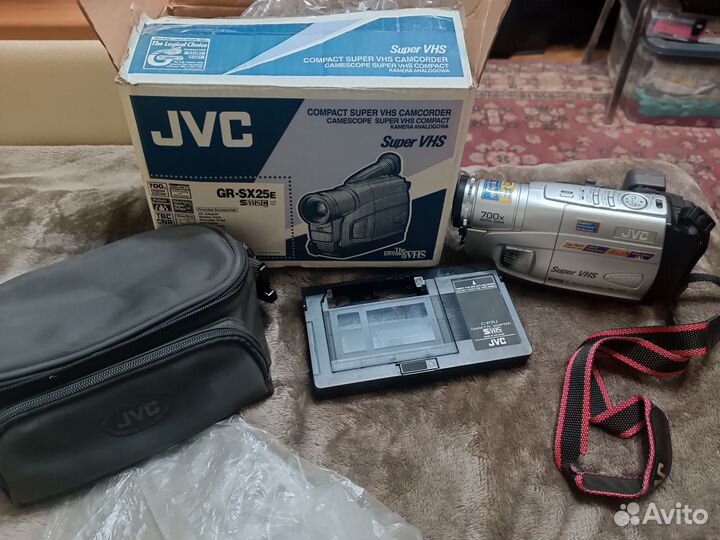 Видеокамера jvc