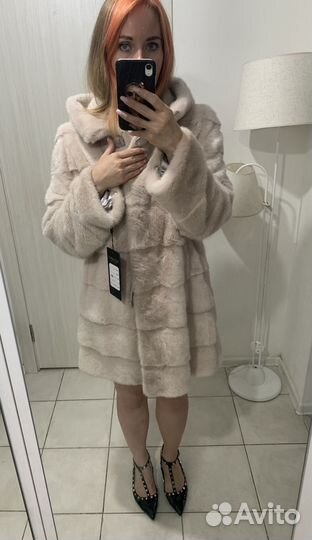 Шуба норковая новая с капюшоном 48-50