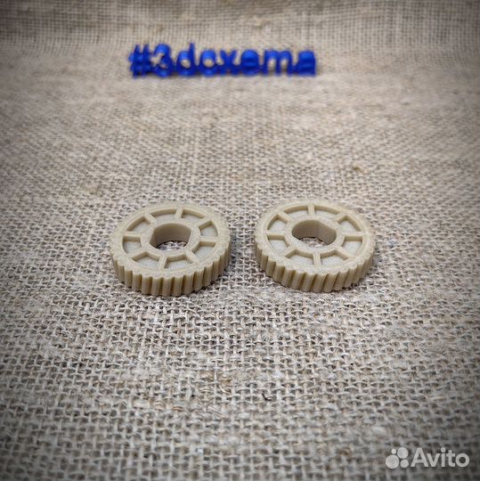 Шестерня редуктора стеклоподъемника моторной яхты