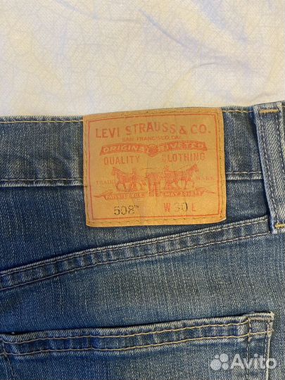 Джинсовые шорты levis 508 w30