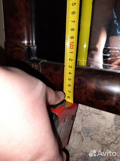 Зеркало интерьерное. ю/з мкр