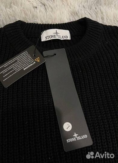 Элегантный свитер от Stone Island