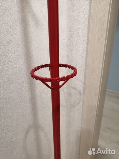 Продам вешалку