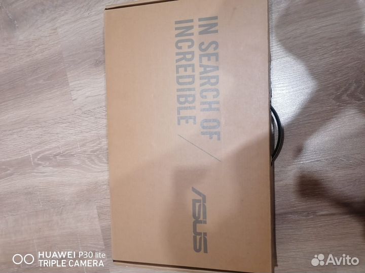 Ноутбук asus