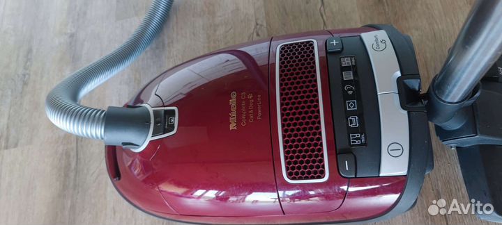 Пылесос Miele Complete C3 Cat & dog