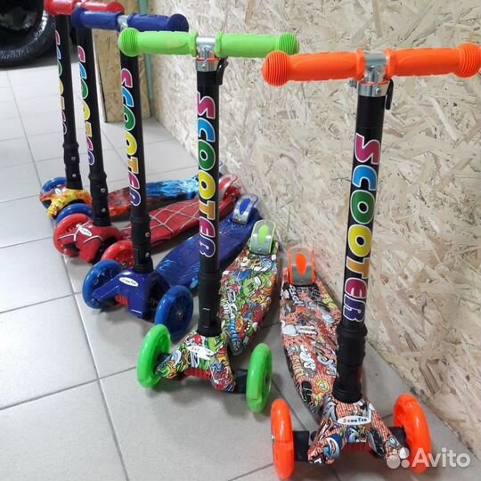 Самокаты Scooter складные с подсветкой