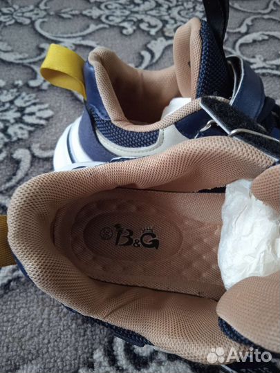 Кроссовки 36 размер