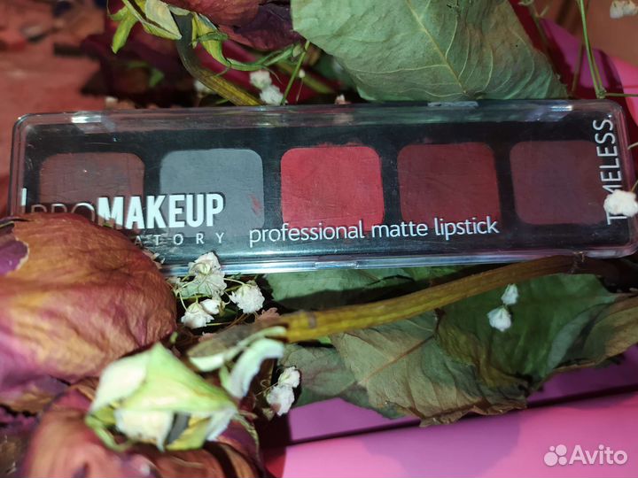 Палатка помад Promakeup laboratory