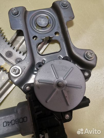 Mitsubishi lancer 10