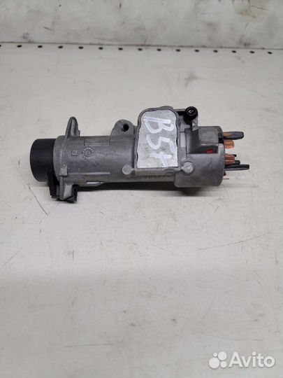 Замок зажигания VW Bora Golf Passat 1997-2005