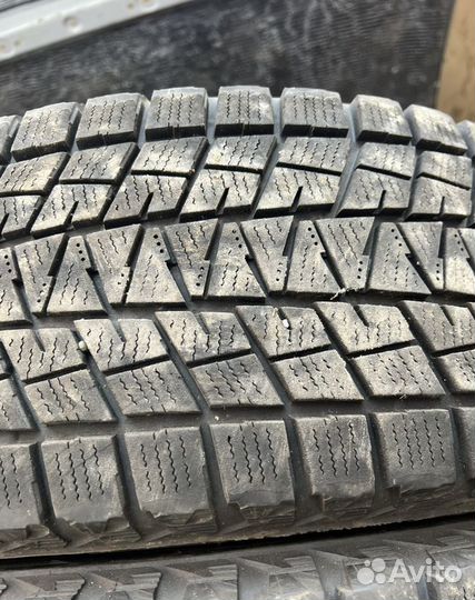 Bridgestone Blizzak DM-V1 225/65 R17