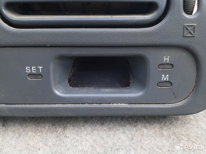 Дефлектор обдува Mitsubishi Galant 7