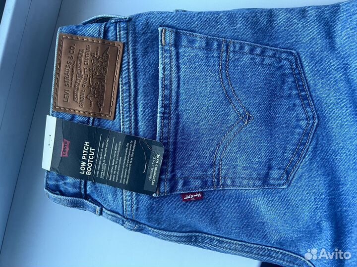 Джинсы Levis новые