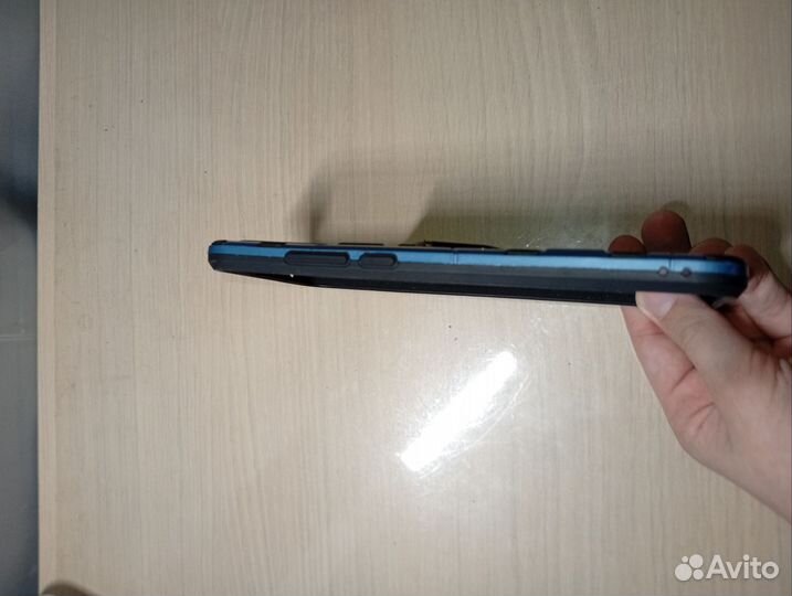 Чехол с подставкой сзади