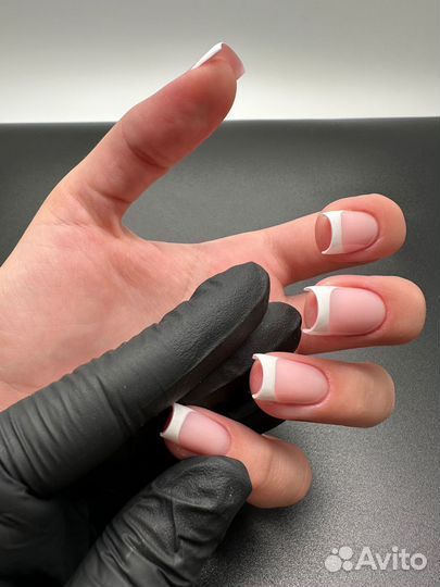 Мастер маникюра