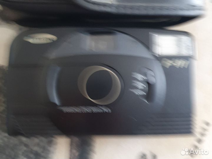 Плёночный фотоаппарат Samsung F111