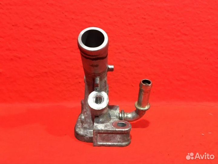 Фланец системы охлаждения Honda Civic 5D R18A2