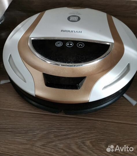 Робот пылессос Hyundai H-vcrq80