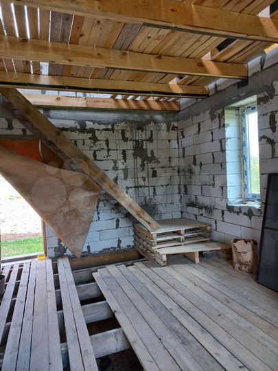 Дом 128 м² на участке 10 сот.