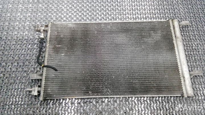 Радиатор кондиционера (конденсер) Opel Astra J