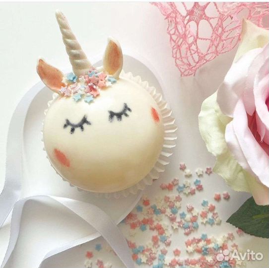 Шоколадная бомбочка с маршмеллоу