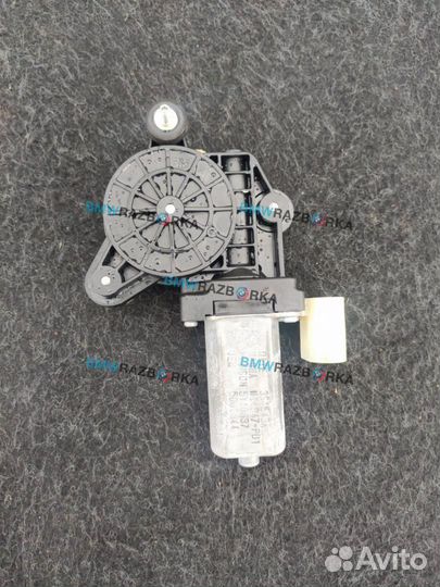 Моторчик стеклоподъемника задний левый BMW 3
