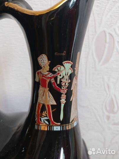 Ваза с двумя горлышками