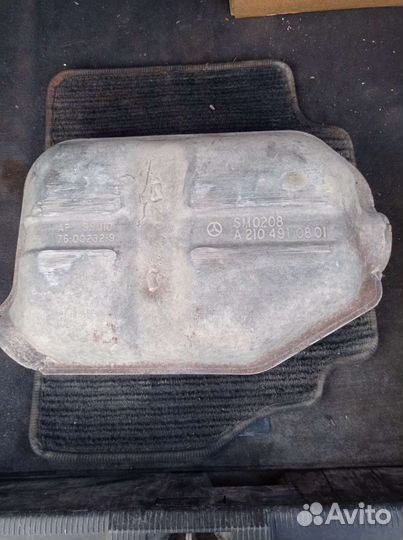 Резонатор w210 e240