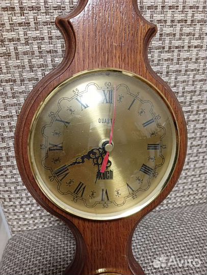 Барометр настенный