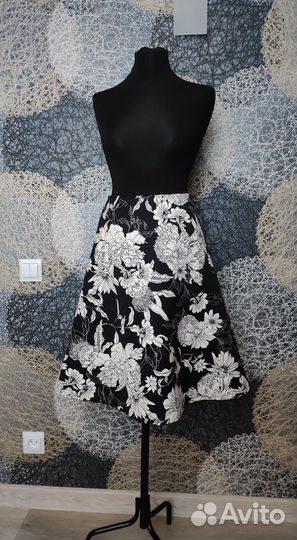 Юбка колокол (чёрно белая)