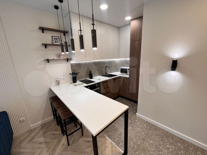 2-к. квартира, 45 м², 6/18 эт.