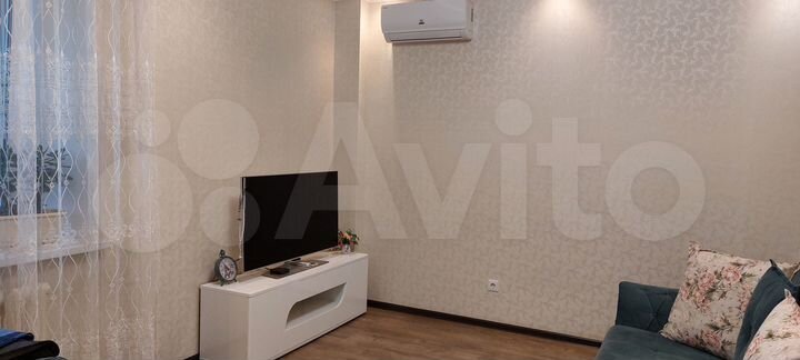 2-к. квартира, 53,3 м², 12/17 эт.