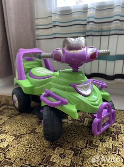 Электромобиль детский