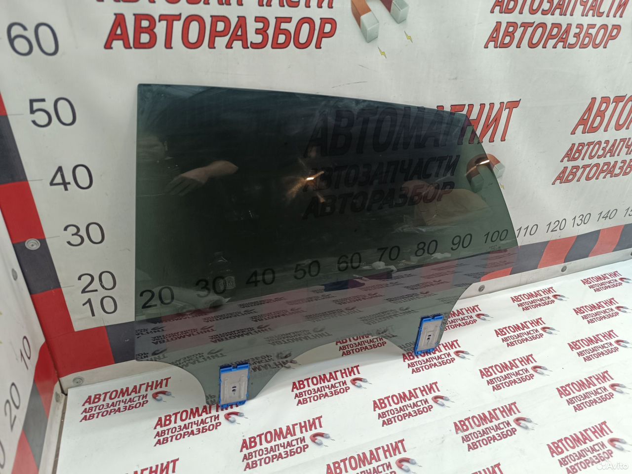 Стекло двери заднее левое Zeekr 001