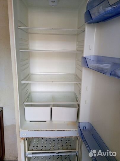 Холодильник на запчасти