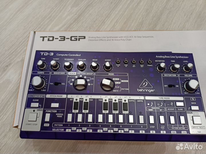 Behringer td 3 аналоговый бас синтезатор (acid)