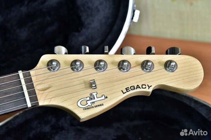 Электрогитара G&L tribute в кейсе
