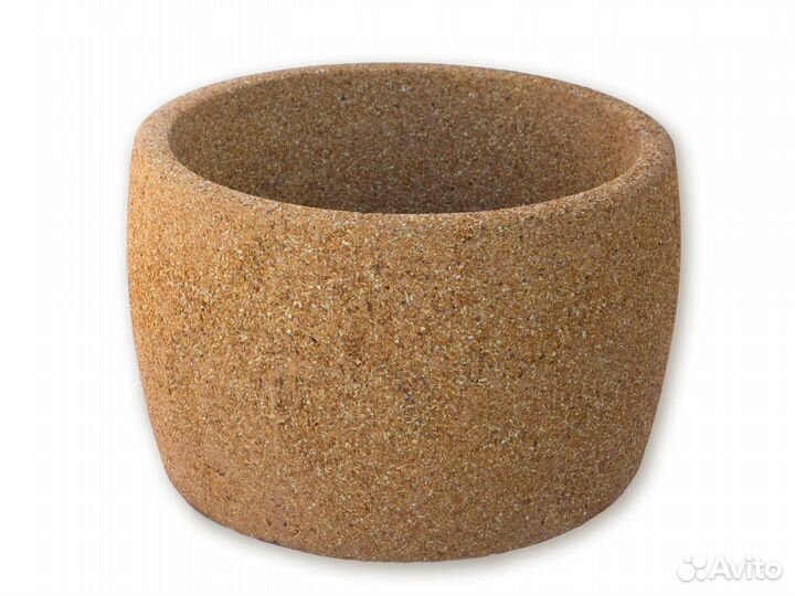 Фонари, вазоны, урны, клумбы, скамейки, ограждения