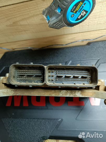 Продам блок управления двс (FAW)